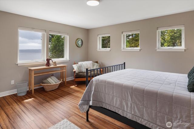 3576 S Camano Drive, Camano Island, WA 98282