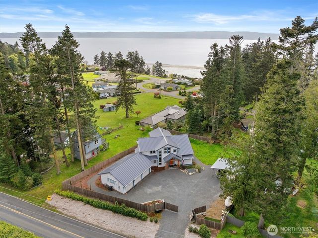 3576 S Camano Drive, Camano Island, WA 98282