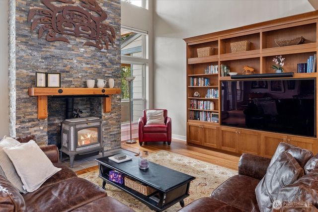 3576 S Camano Drive, Camano Island, WA 98282