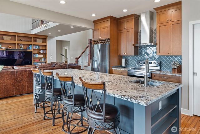 3576 S Camano Drive, Camano Island, WA 98282
