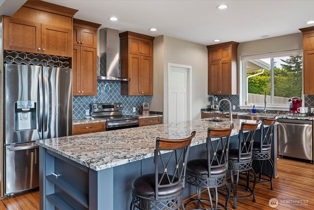 3576 S Camano Drive, Camano Island, WA 98282