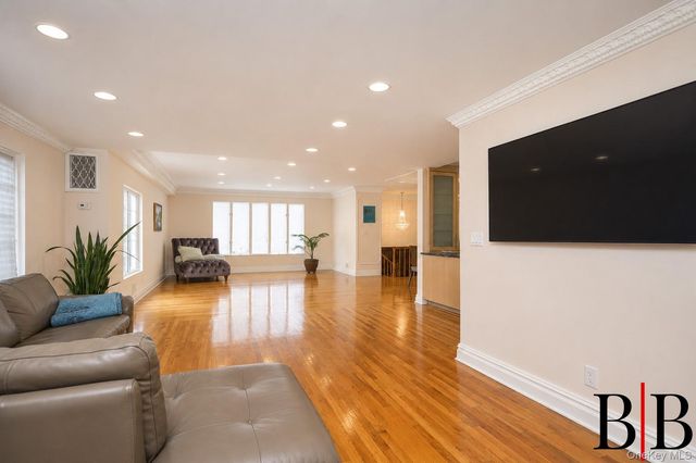 2655 National Drive, Brooklyn, NY 11234