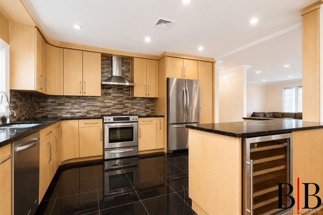 2655 National Drive, Brooklyn, NY 11234