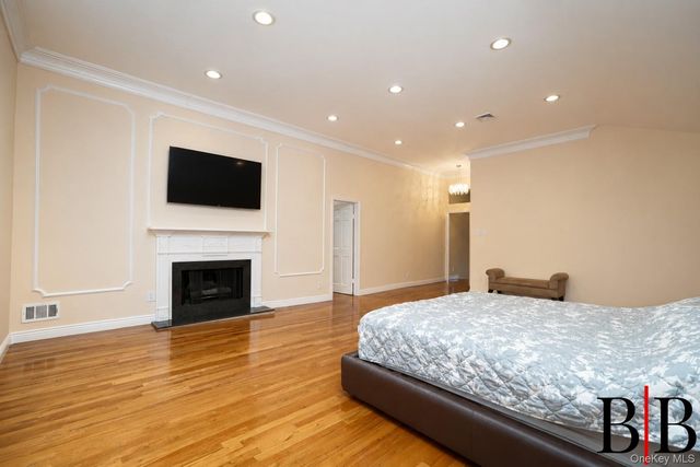2655 National Drive, Brooklyn, NY 11234
