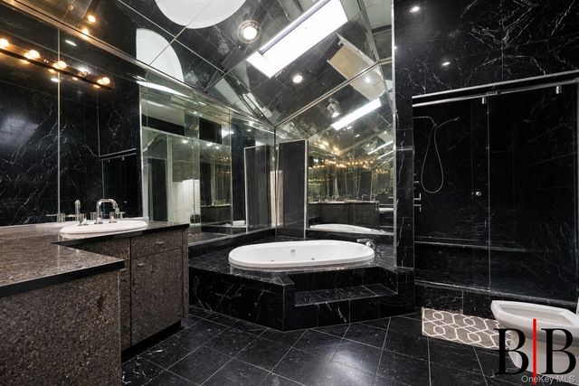 2655 National Drive, Brooklyn, NY 11234