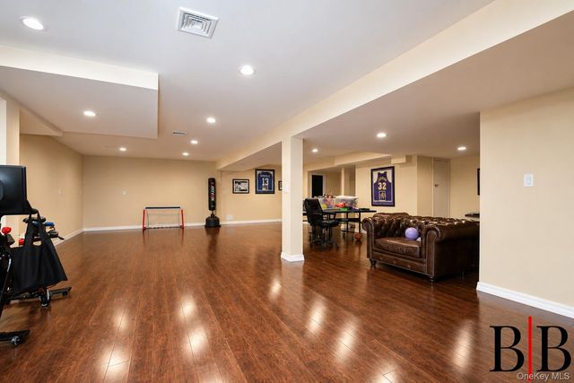 2655 National Drive, Brooklyn, NY 11234