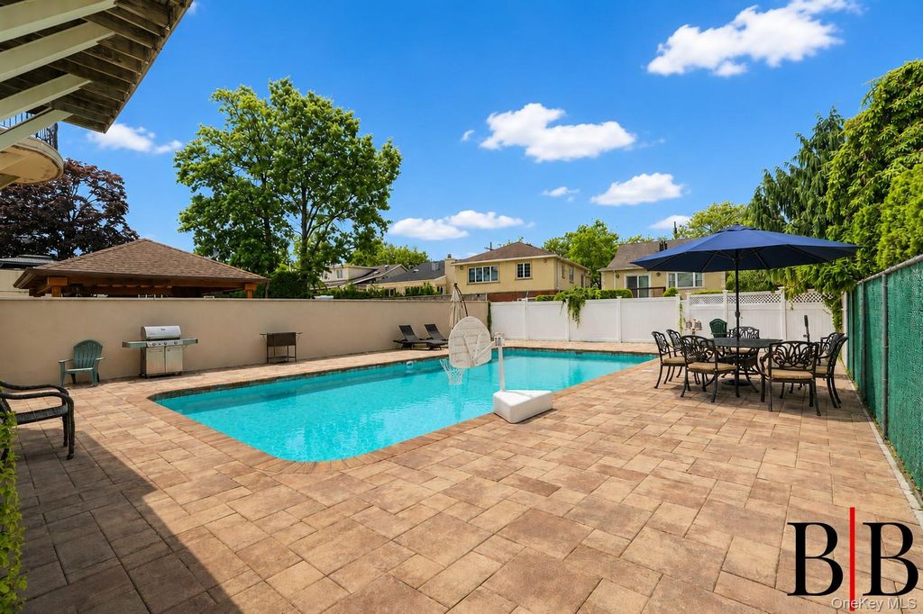 2655 National Drive, Brooklyn, NY 11234 — photo 5