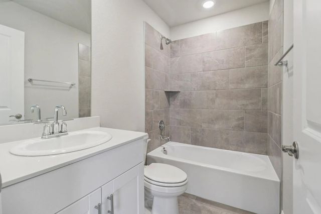 1930 FURLONG DR, Seagoville, TX 75159