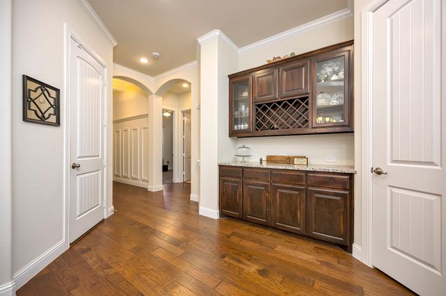 409 Middleton Drive, Roanoke, TX 76262