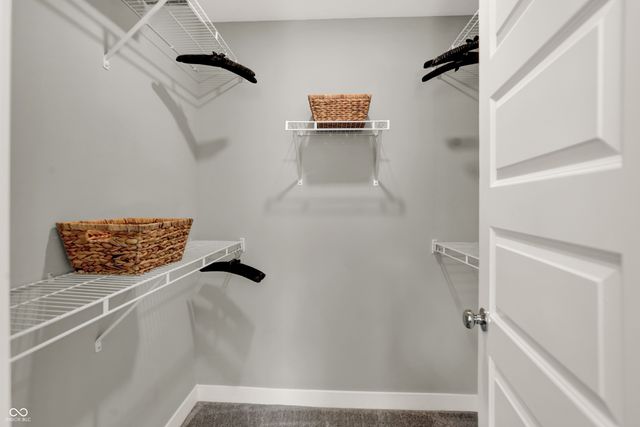 6706 Halsey Street, Zionsville, IN 46077