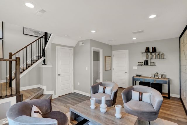 6706 Halsey Street, Zionsville, IN 46077