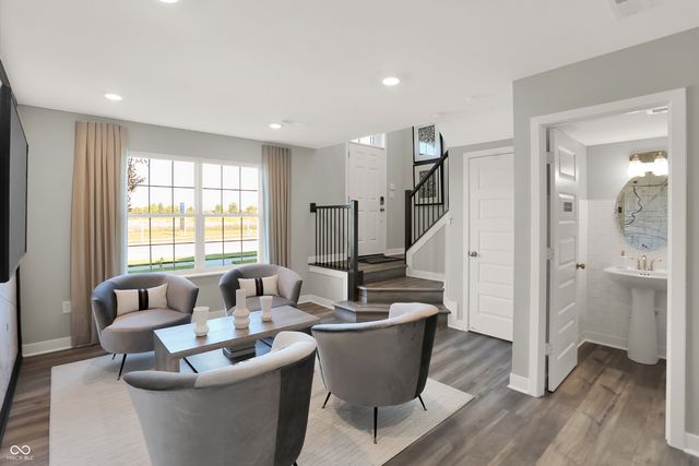 6706 Halsey Street, Zionsville, IN 46077
