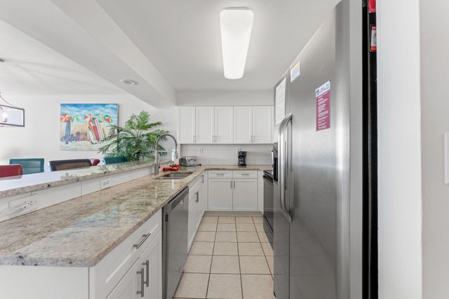 5404 N Ocean Blvd Unit 10F, North Myrtle Beach, SC 29582