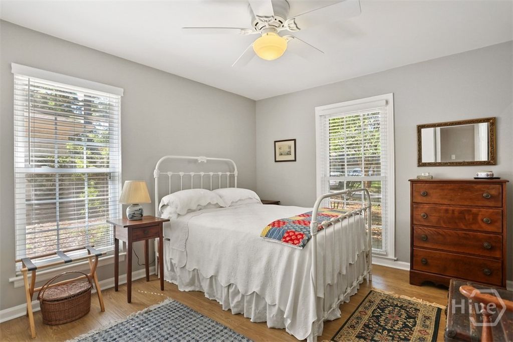 Image 25 of property listing at 122 Talbot Road, Savannah, GA 31410