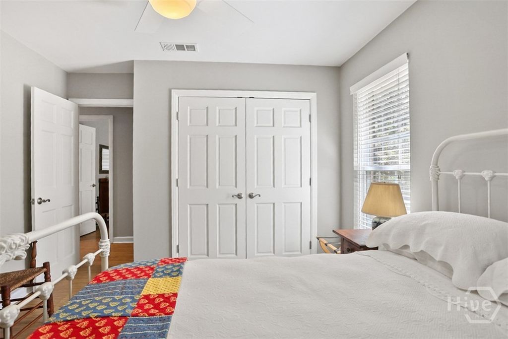 Image 26 of property listing at 122 Talbot Road, Savannah, GA 31410