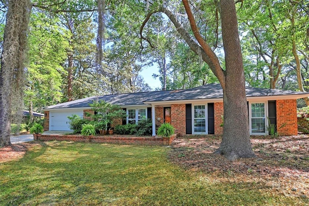 Image 51 of property listing at 122 Talbot Road, Savannah, GA 31410