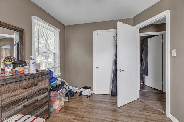 8240 Grand Division Avenue, Garfield Heights, OH 44125