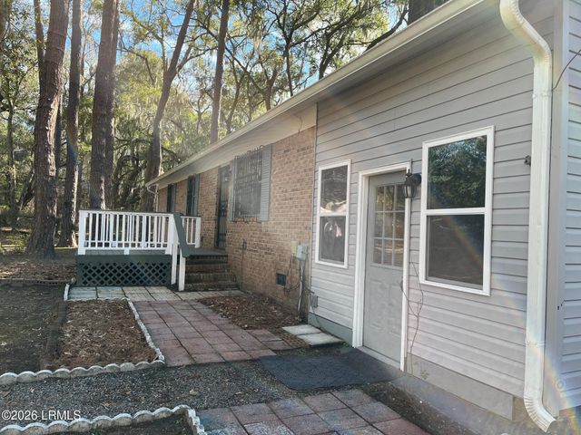 1610 Columbia Drive, Beaufort, SC 29906