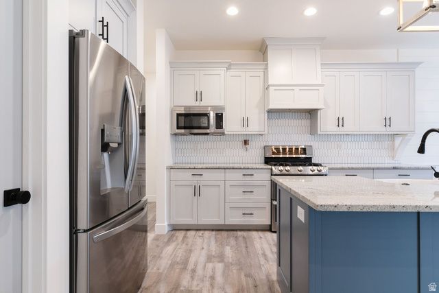 86 S 950 E, Hyde Park, UT 84318