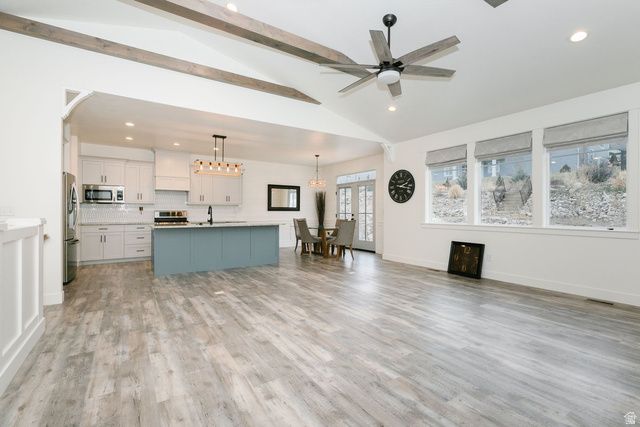 86 S 950 E, Hyde Park, UT 84318