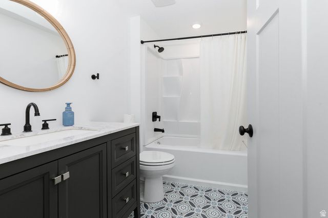 86 S 950 E, Hyde Park, UT 84318