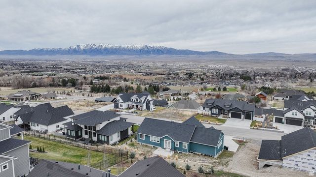 86 S 950 E, Hyde Park, UT 84318