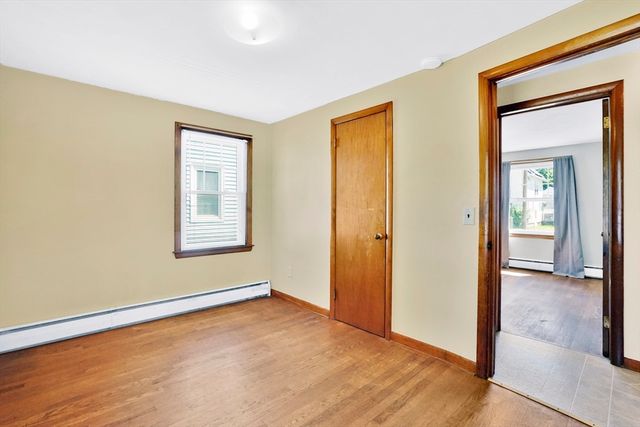 267 Connecticut Ave, Springfield, MA 01104