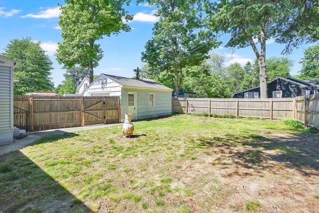 267 Connecticut Ave, Springfield, MA 01104