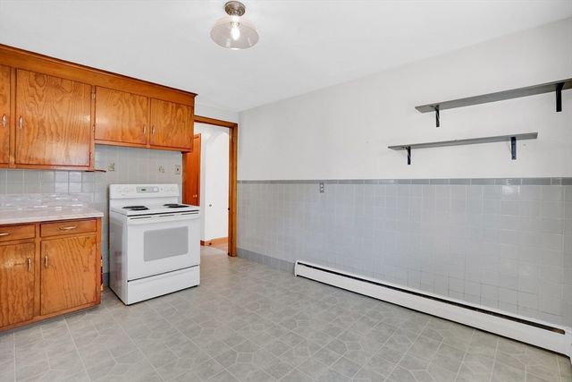 267 Connecticut Ave, Springfield, MA 01104