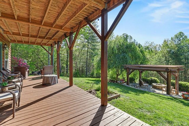 71 Leisure Time Lane, Murphy, NC 28906