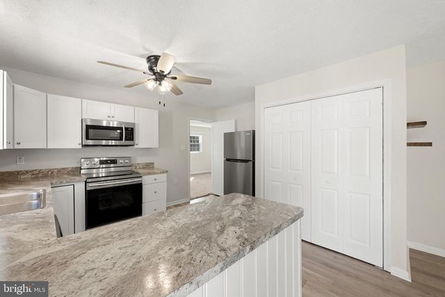 112 LANE ST, Stephens City, VA 22655