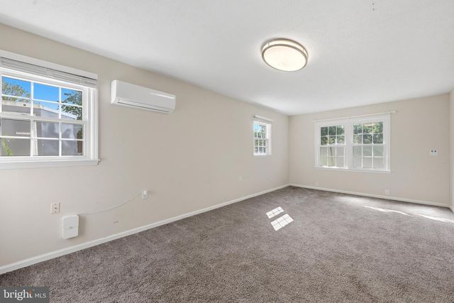 112 LANE ST, Stephens City, VA 22655
