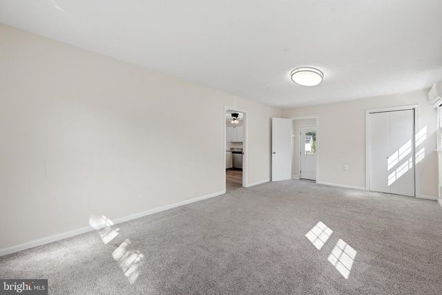 112 LANE ST, Stephens City, VA 22655