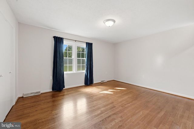 112 LANE ST, Stephens City, VA 22655