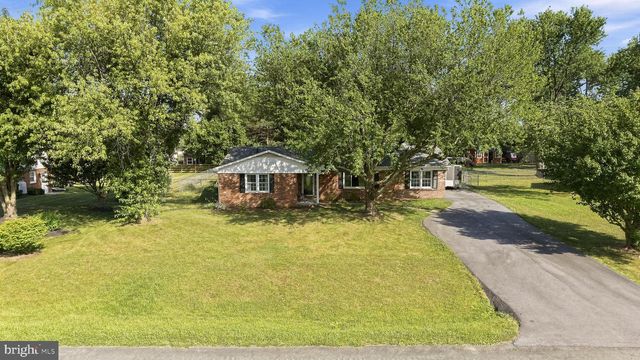 112 LANE ST, Stephens City, VA 22655