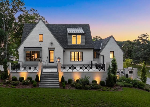 4301 Estes Rd, Nashville, TN 37215