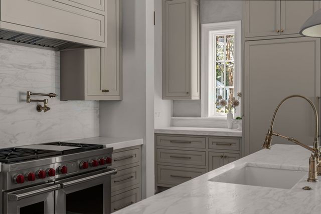 4301 Estes Rd, Nashville, TN 37215