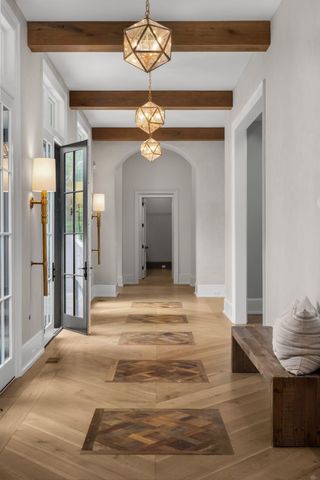 4301 Estes Rd, Nashville, TN 37215