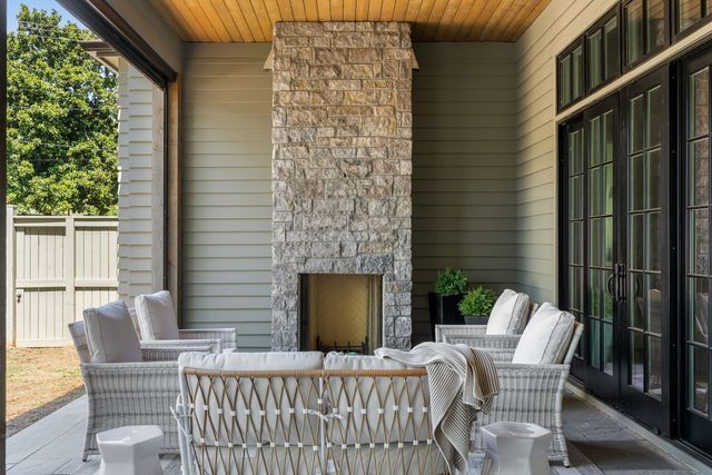 4301 Estes Rd, Nashville, TN 37215