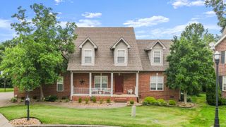 1408 Blossom Ct, Hermitage, TN 37076