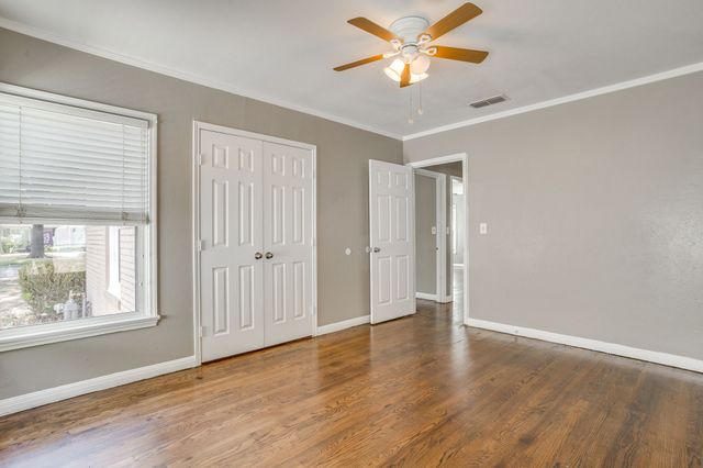6404 Malvey Avenue, Fort Worth, TX 76116
