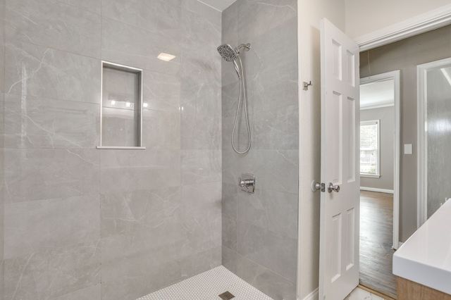 6404 Malvey Avenue, Fort Worth, TX 76116