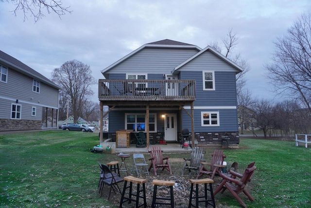 538 S Gault STREET, Whitewater, WI 53190