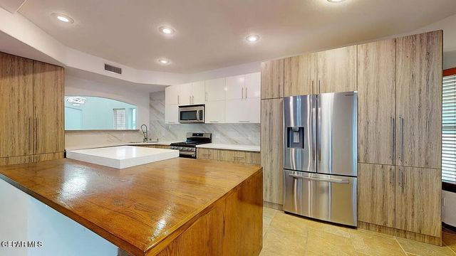 3864 TIERRA CAMPA Drive, El Paso, TX 79938