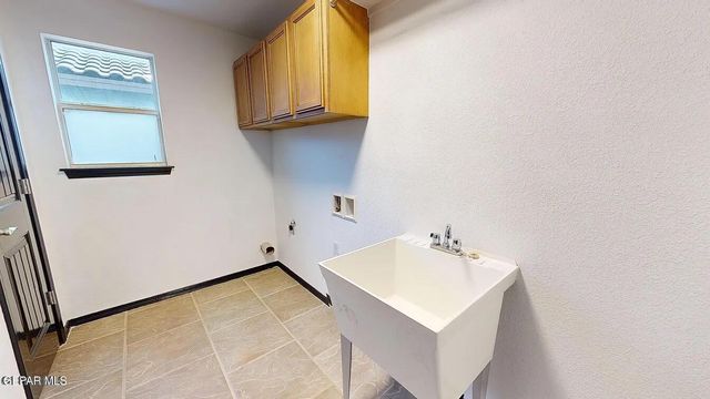 3864 TIERRA CAMPA Drive, El Paso, TX 79938