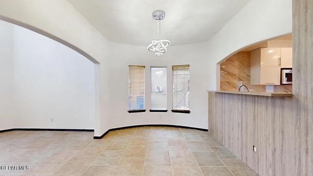 3864 TIERRA CAMPA Drive, El Paso, TX 79938