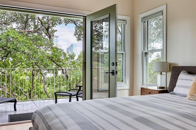 610 Oakland Ave, Austin, TX 78703
