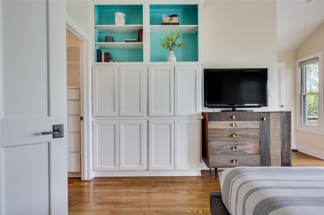 610 Oakland Ave, Austin, TX 78703