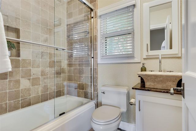 610 Oakland Ave, Austin, TX 78703