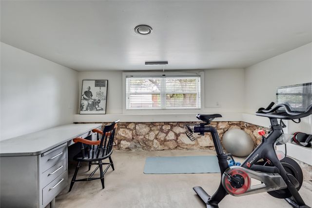 610 Oakland Ave, Austin, TX 78703